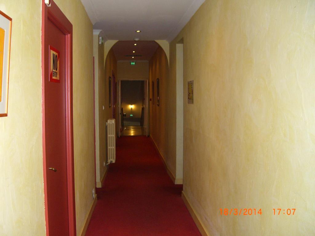 Cote Patio 3*