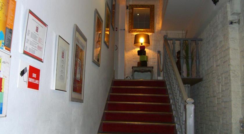 Cote Patio Hotel 3*